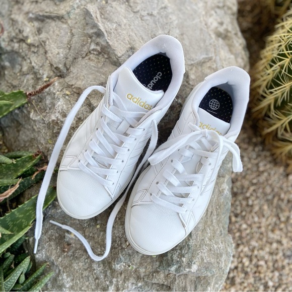 Adidas Grand Court 2.0 White/Gold Leather Sneakers (FIT LIKE A 7.5) - Picture 8 of 12